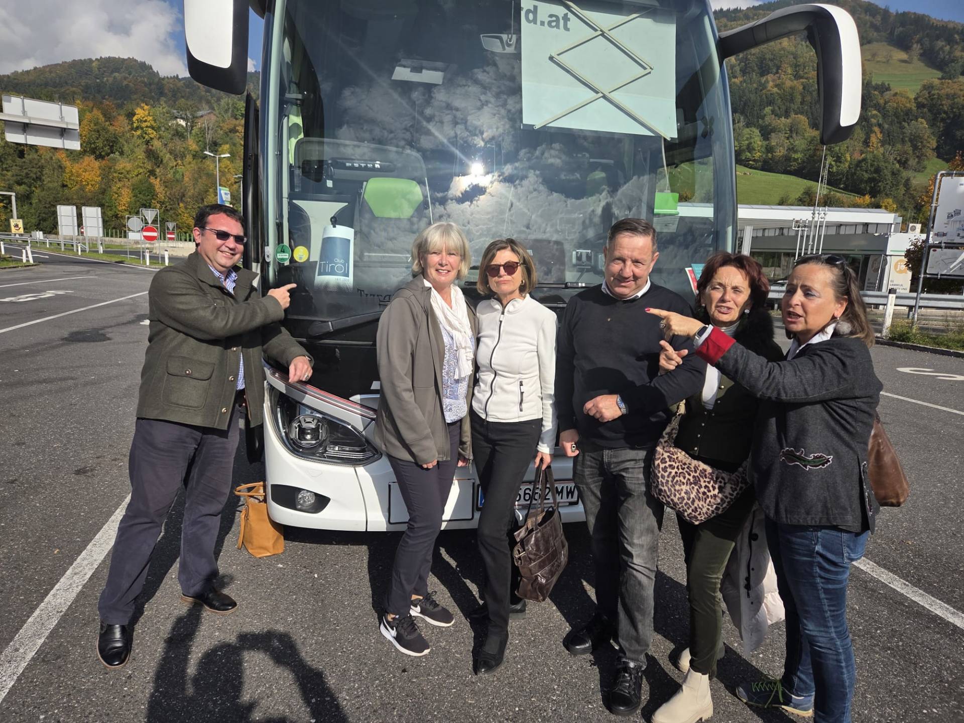 f24169ec-e279-44c7-b356-6afd3efdfa9c