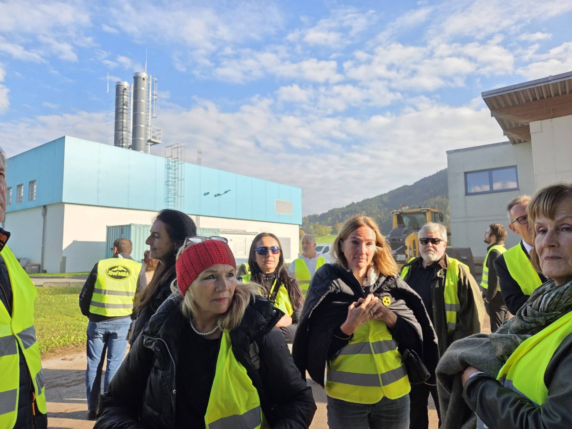 39d9000c-092c-4184-bc11-2f0d0f67de04